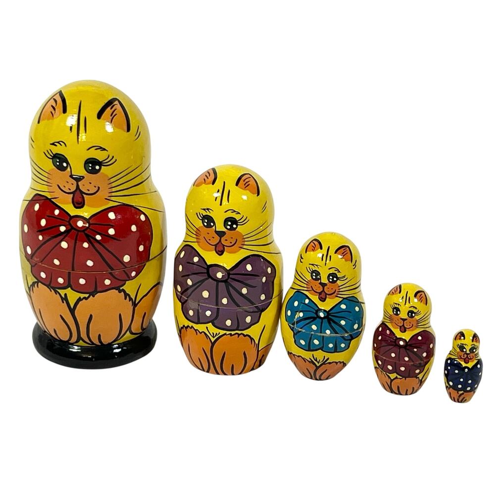 Vintage Russian Nesting Dolls Yellow Cat Matryoshka Wooden Folk Art Doll Set 5pc